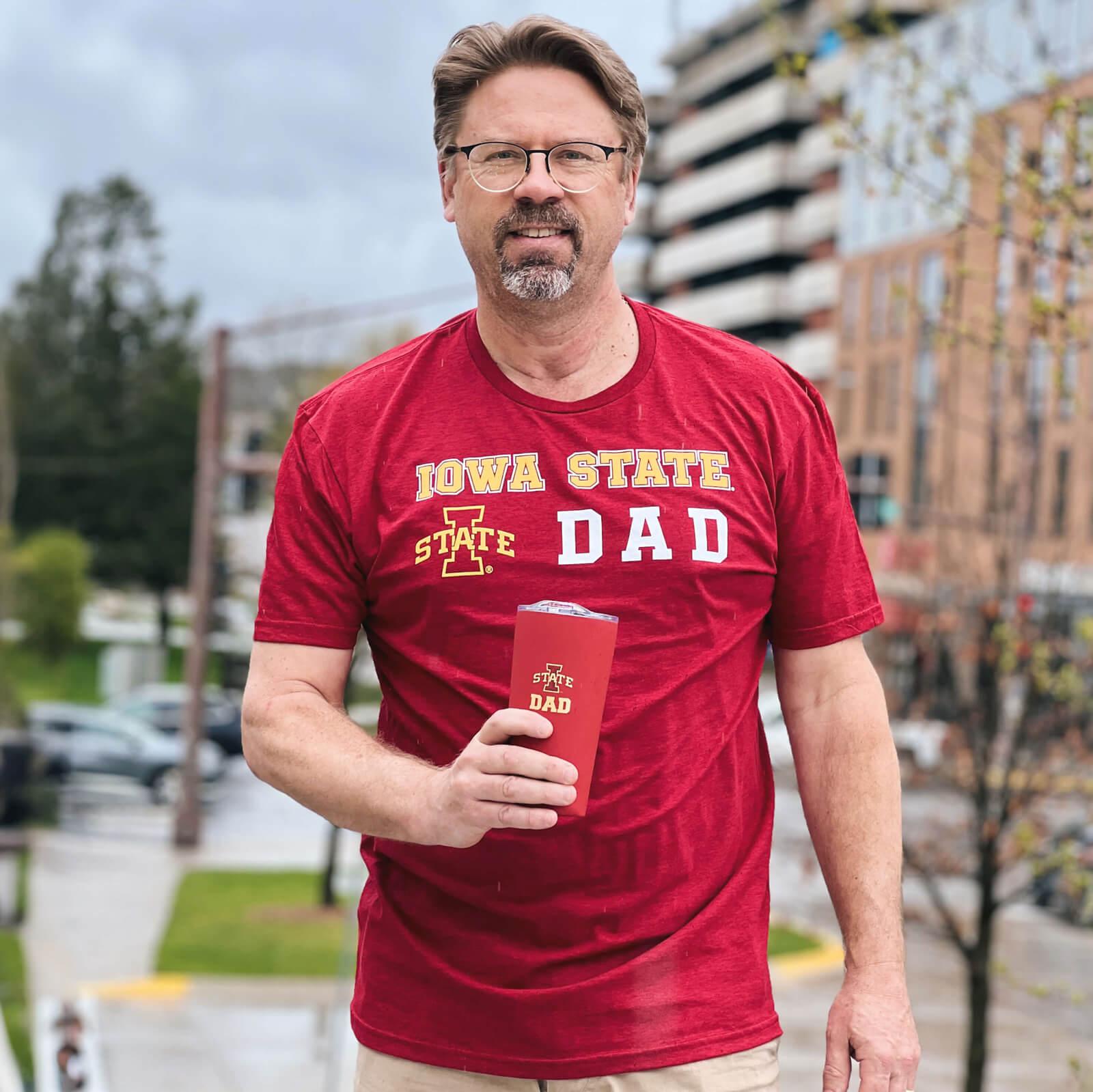 College House 2024 I-State Dad Heather Cardinal T-Shirt